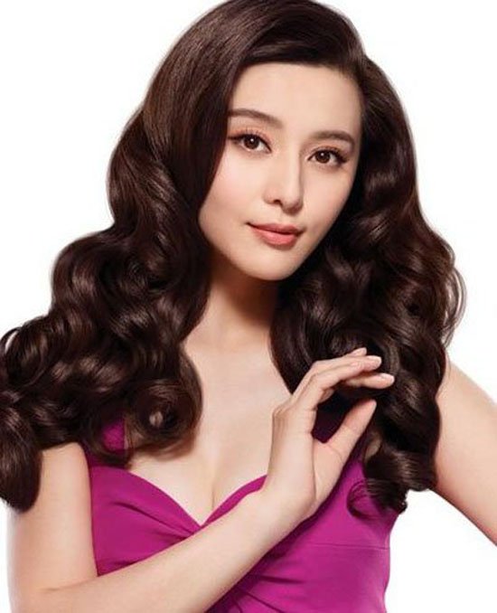 Top 15 kiểu tóc dài uốn xoăn lọn nhỏ bồng bềnh Hàn Quốc đẹp nhất hè 2018
