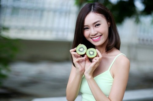 Cách ăn quả kiwi đúng cách và ngon miệng-8