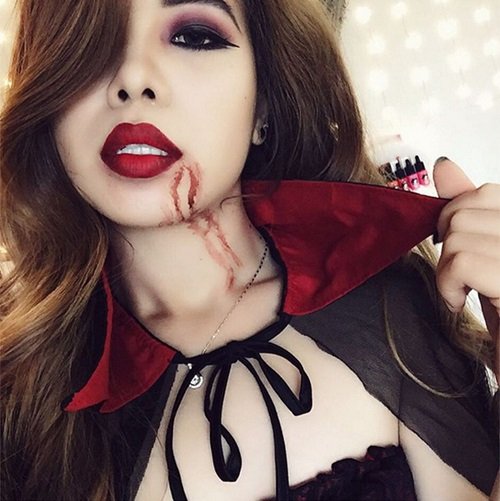 Cách hóa trang Halloween đơn giản cho học sinh-23