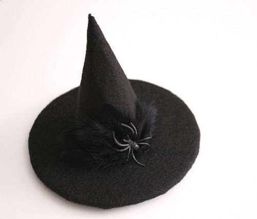 Cách làm mũ phù thủy bằng giấy đậm chất Halloween-13