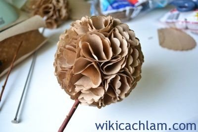 Cách làm hoa cẩm tú cầu bằng giấy-6