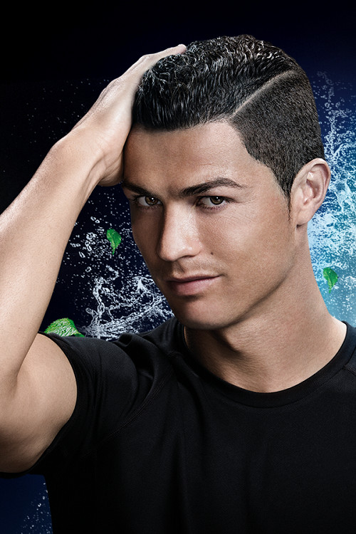 13 Kiểu tóc của Cristiano Ronaldo CR7 lịch lãm nhất-10
