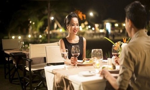 Cách tán gái hơn tuổi khéo léo, hiệu quả nhất-10