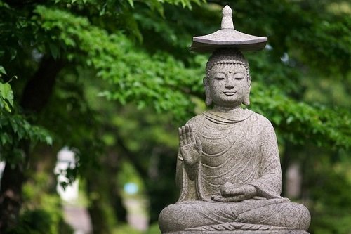 Karma là gì? 12 luật nhân quả Karma bạn nên biết