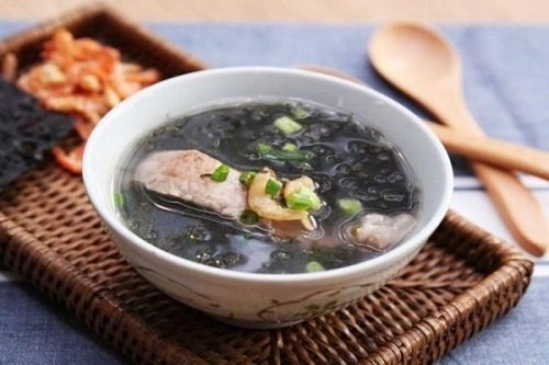 5 Cách nấu canh rong biển kiểu Hàn Quốc thơm ngon-8